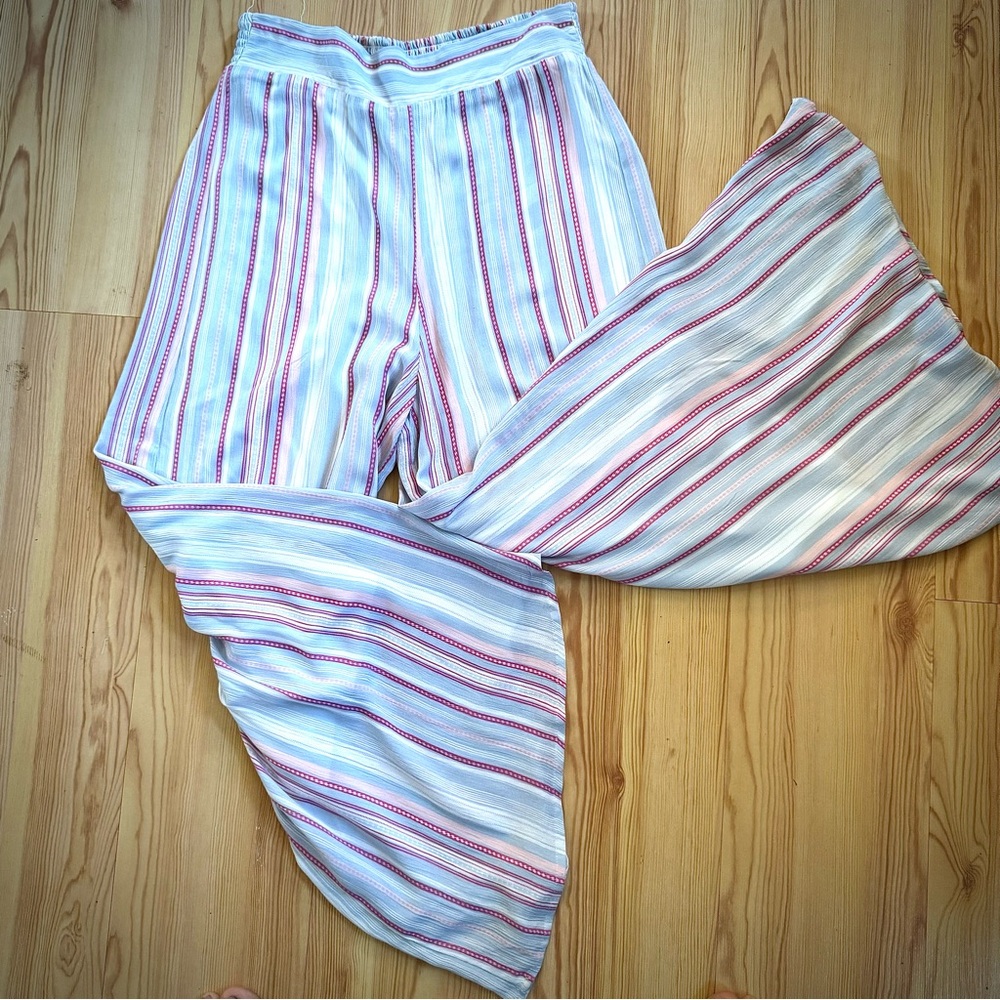 Striped Wide-Leg Women’s Pants - White & Red